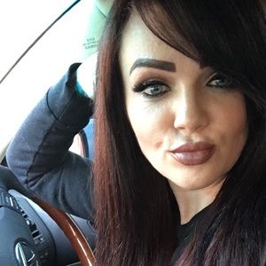 Meet your Posher, Stacey